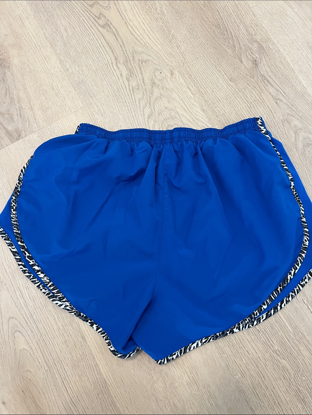 Nike Dri-fit Running Shorts - Picture 3 of 3